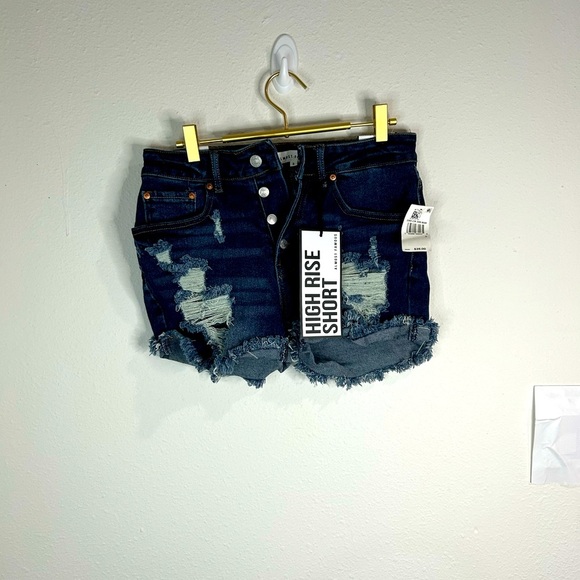 Almost Famous Pants - Almost Famous High Rise Distressed Denim Shorts Size 3 Dark Wash Frayed Hem